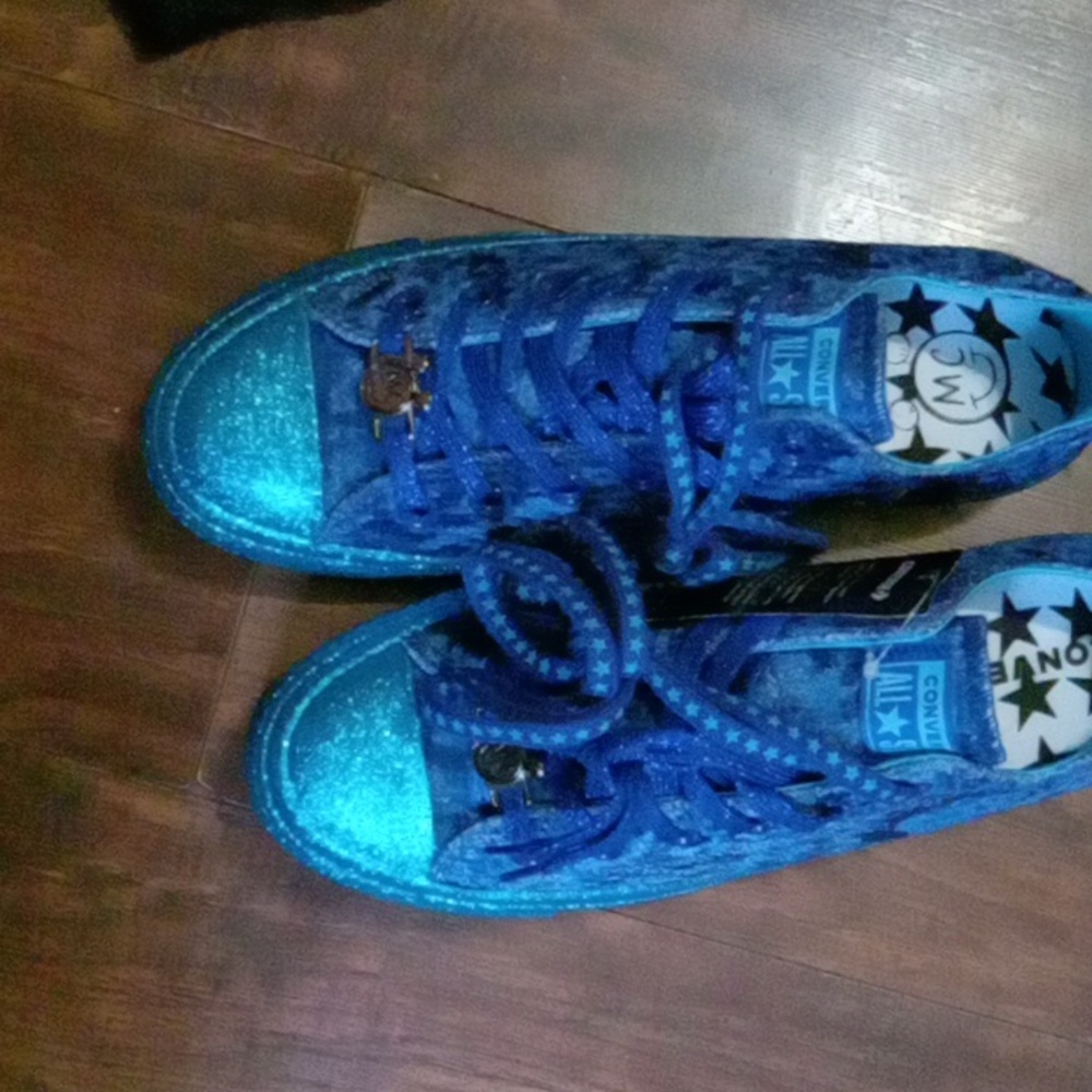 Chuck Taylor M C collab